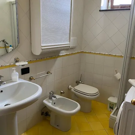 Casa Della Regina Apartment